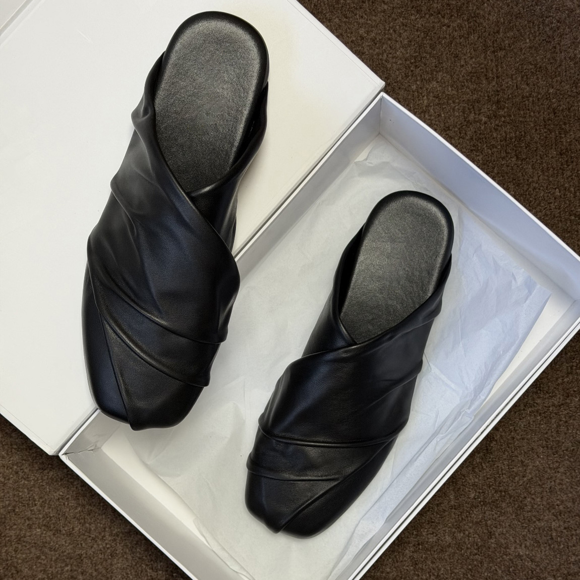 Black Vintage Leather Shoes Si - Mule Slip On ulasan dan harga