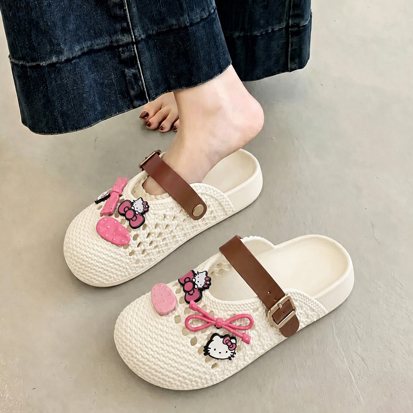 Summer Women Hollow Out Slippe - Mule Slip On ulasan dan harga