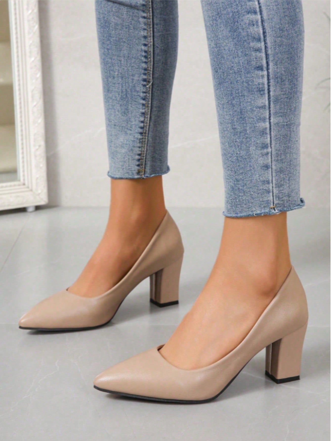 Women's Elegant Sexy Pointed T - Court Heel Pointed ulasan dan harga